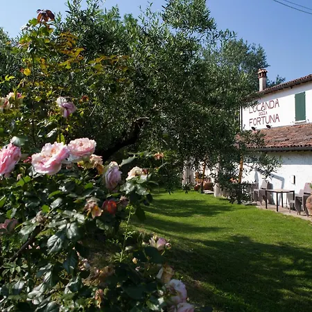 Della Fortuna Agroturismo *